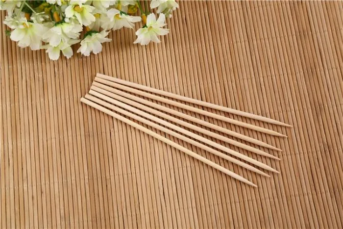 1119C Camping Wooden Color Bamboo BBQ Skewers Barbecue Shish Kabob Sticks Fruit Kebab Meat Party Fountain Bamboo BBQ Sticks Skewers Wooden (30cm)