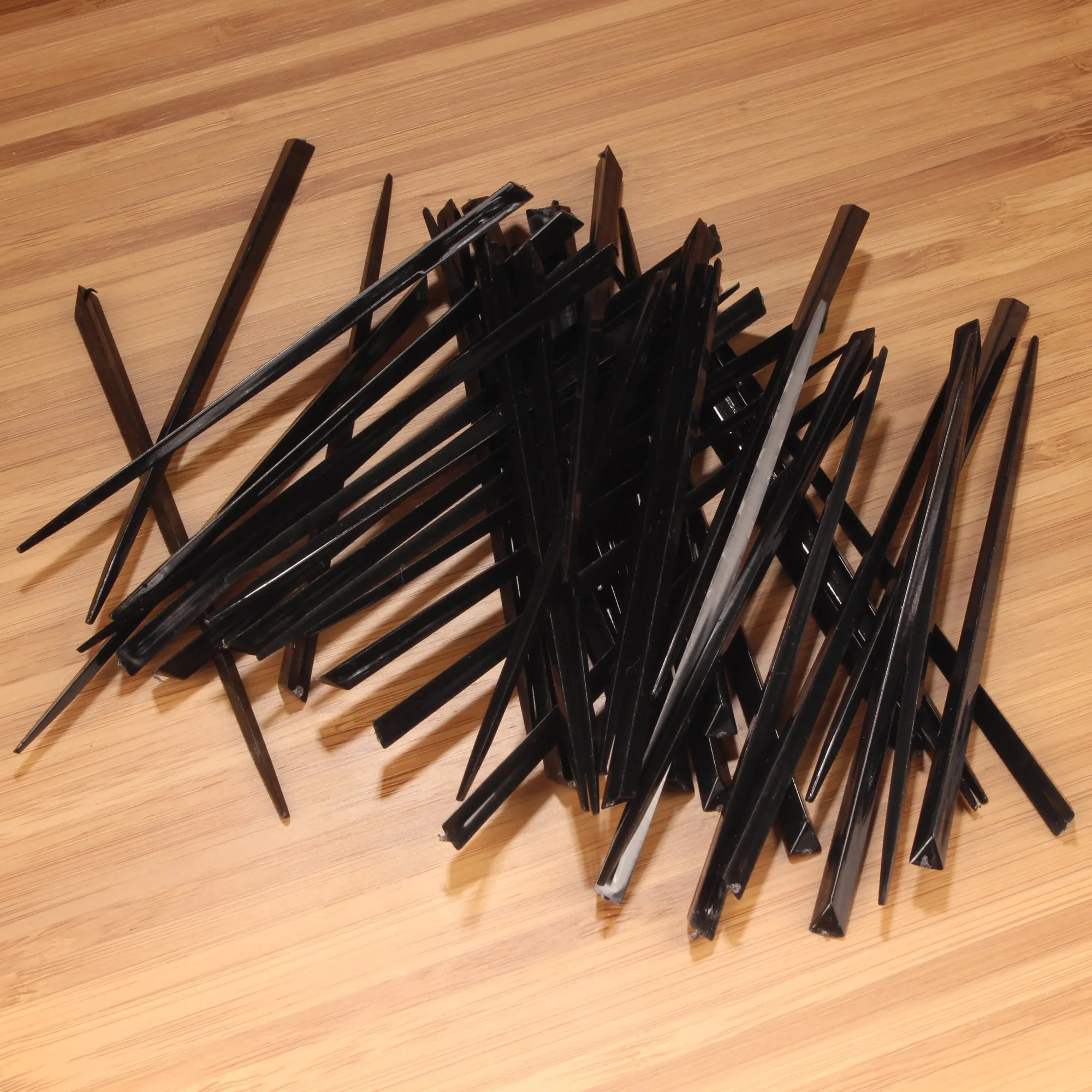 3.5" Triangular Prism Plastic Cocktail Picks