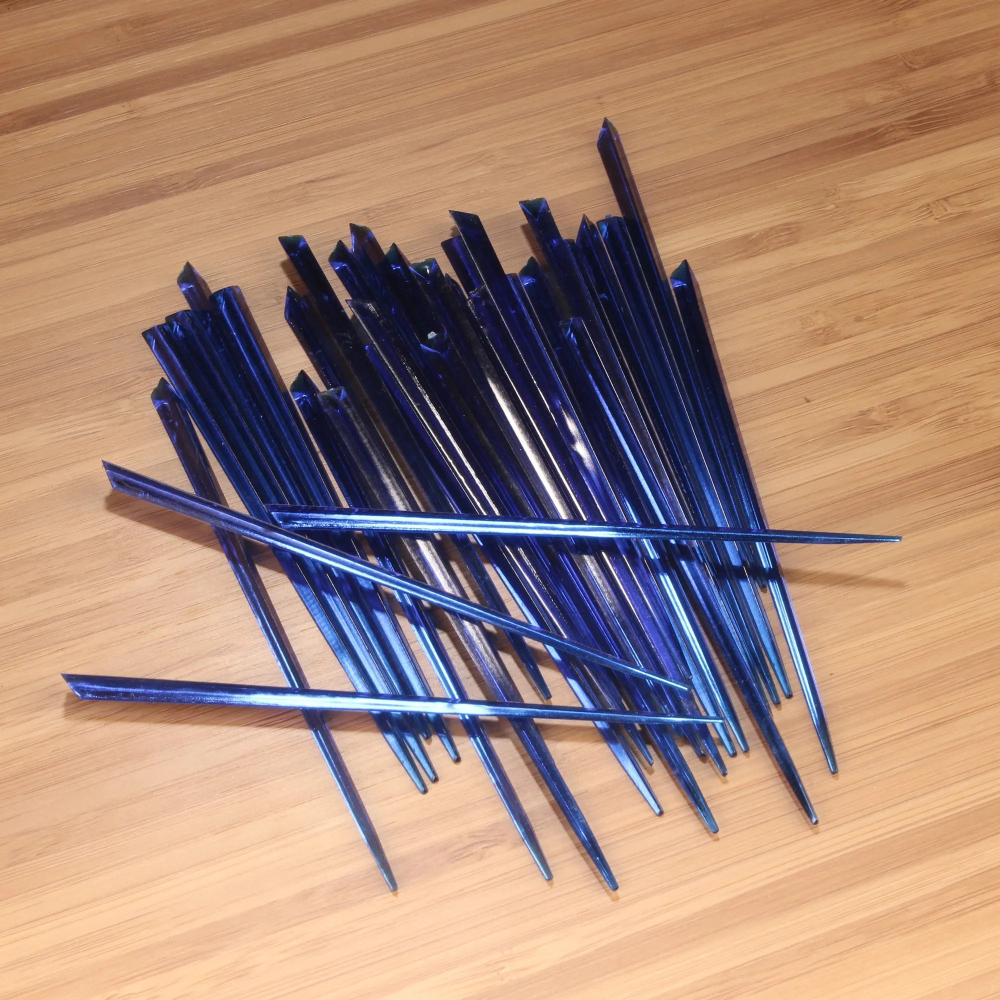 3.5" Triangular Prism Plastic Cocktail Picks