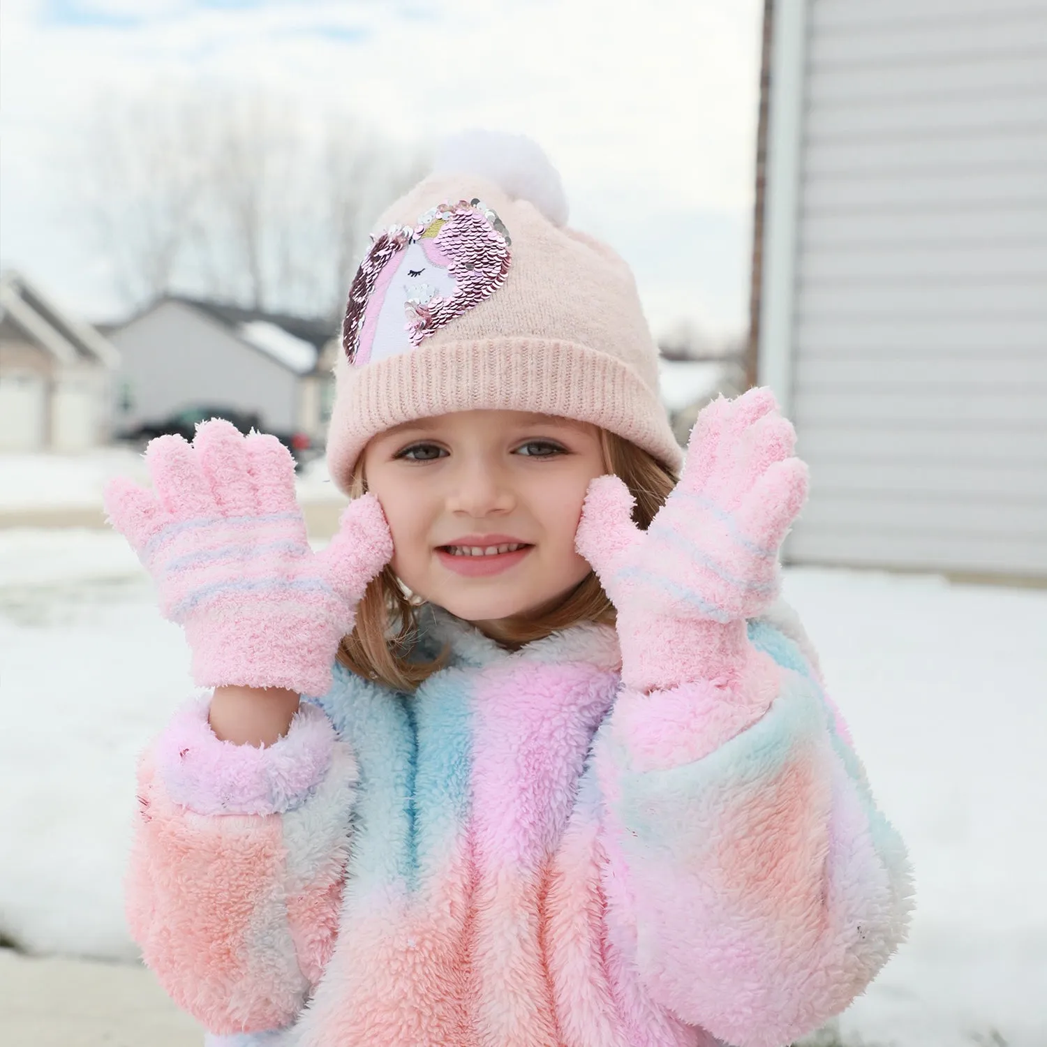 EvridWear Kids Fluffy Winter Gloves in Pastel Colors - Warm & Stretchy