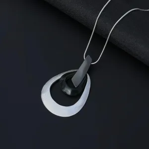 Fashion Geometric Necklace Neck Chokers with Suspension Pendants