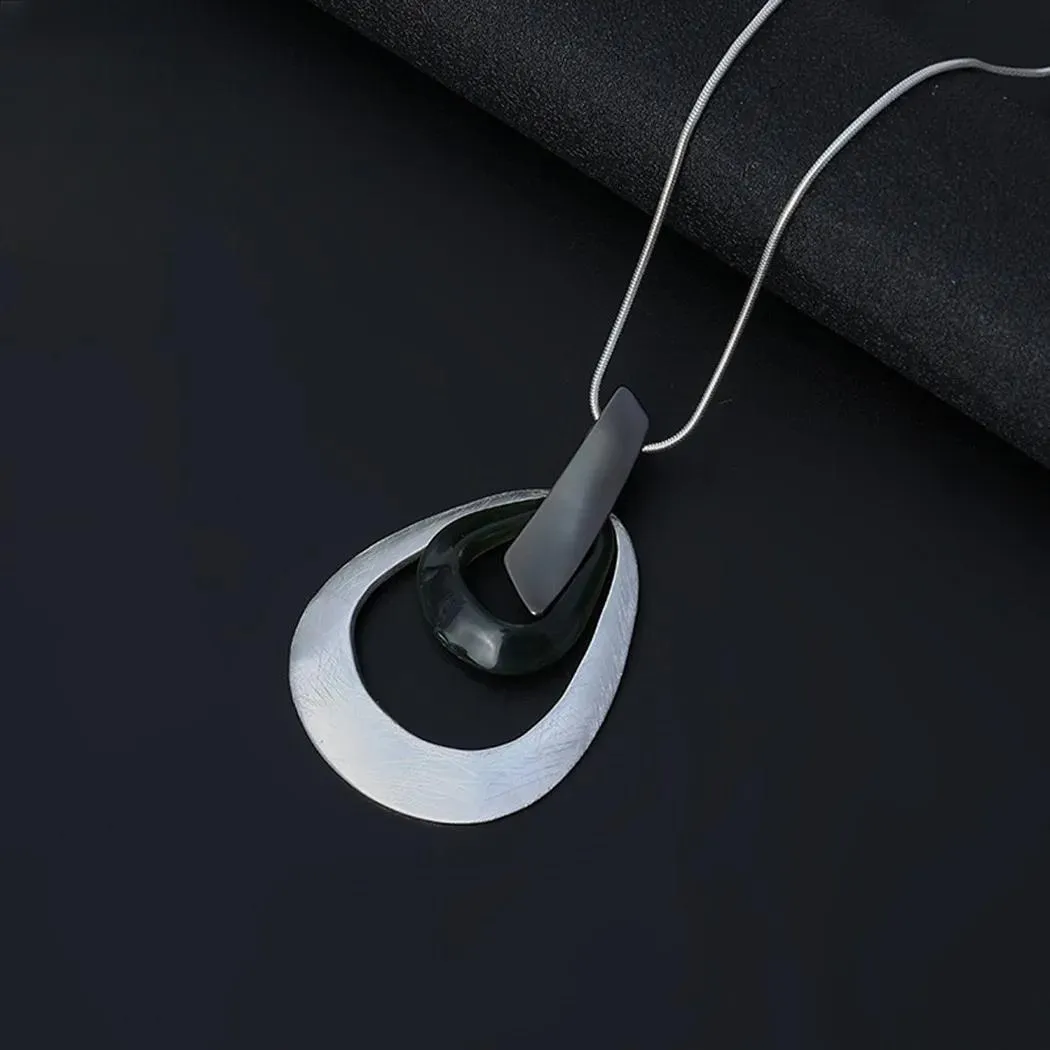 Fashion Geometric Necklace Neck Chokers with Suspension Pendants