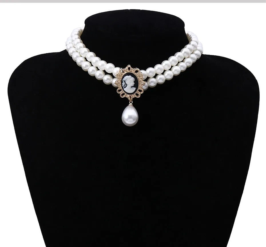 Layered Short Pearl Choker Necklace
