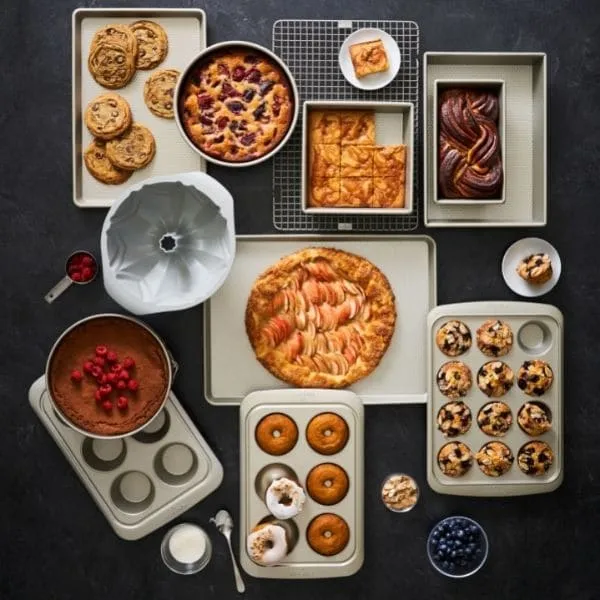 Non-Stick Doughnut Pan
