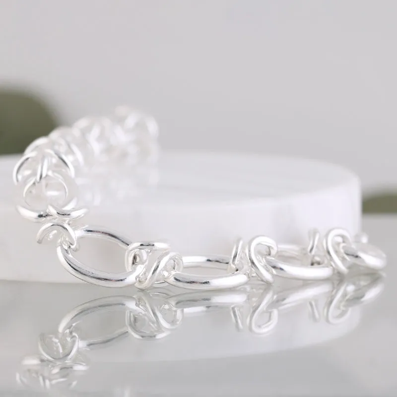 Oval & Knot Link Bracelet