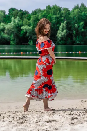 Pretty on the Beach | Mama