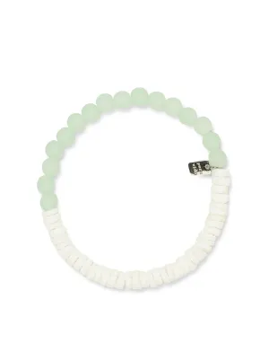 Pura Vida Puka Shell & Frosted Bead in Green