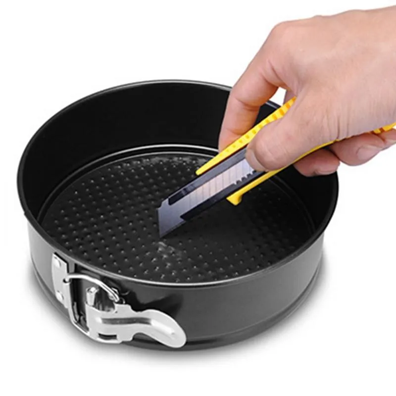 Round Shape Non-stick Cake Mold